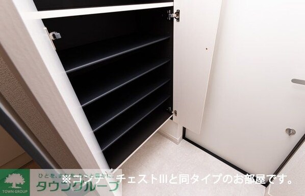 コンフォールの物件内観写真